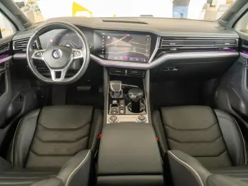 Volkswagen Touareg 3.0TDI V6 Tiptronic 