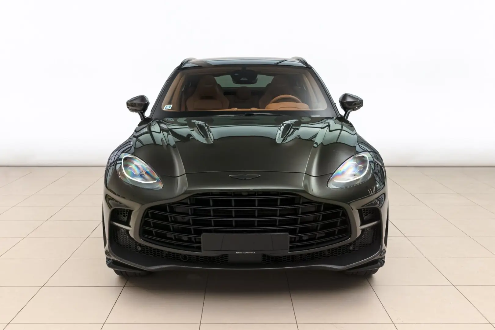 DBX 4.0 V8 DBX707