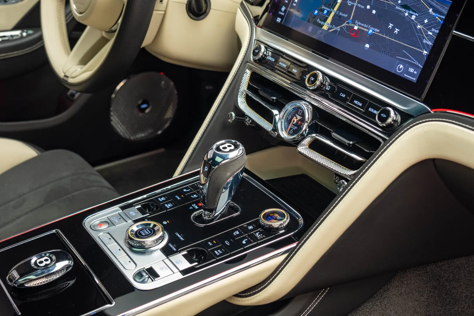 BENTLEY FLYING SPUR S V8