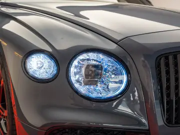 BENTLEY FLYING SPUR S V8