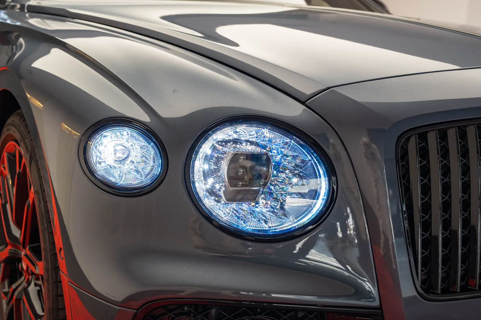 BENTLEY FLYING SPUR S V8