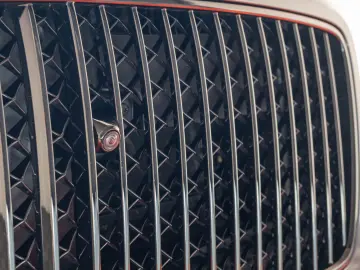 BENTLEY FLYING SPUR S V8