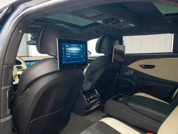 BENTLEY FLYING SPUR S V8