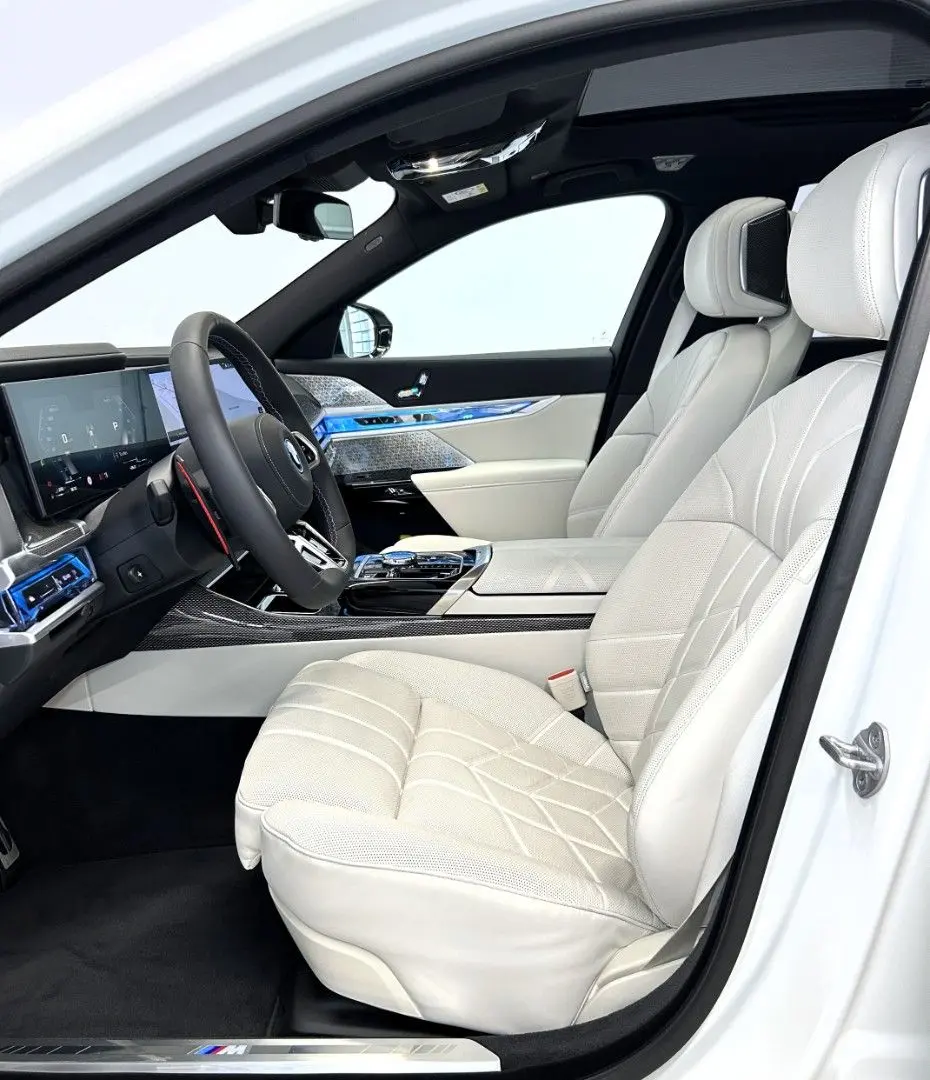 M760 e xDrive °Full Option°