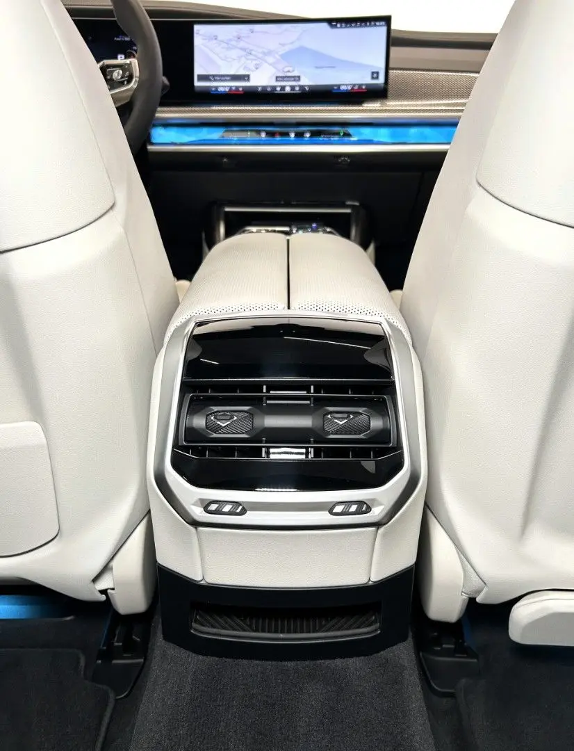 M760 e xDrive °Full Option°