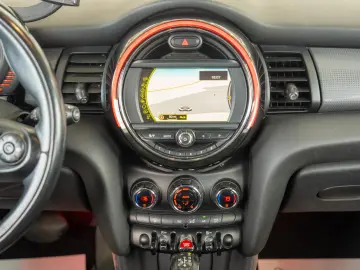 Mini COOPER D 1.5 D Automat
