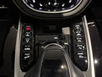 DBX 4.0 V8