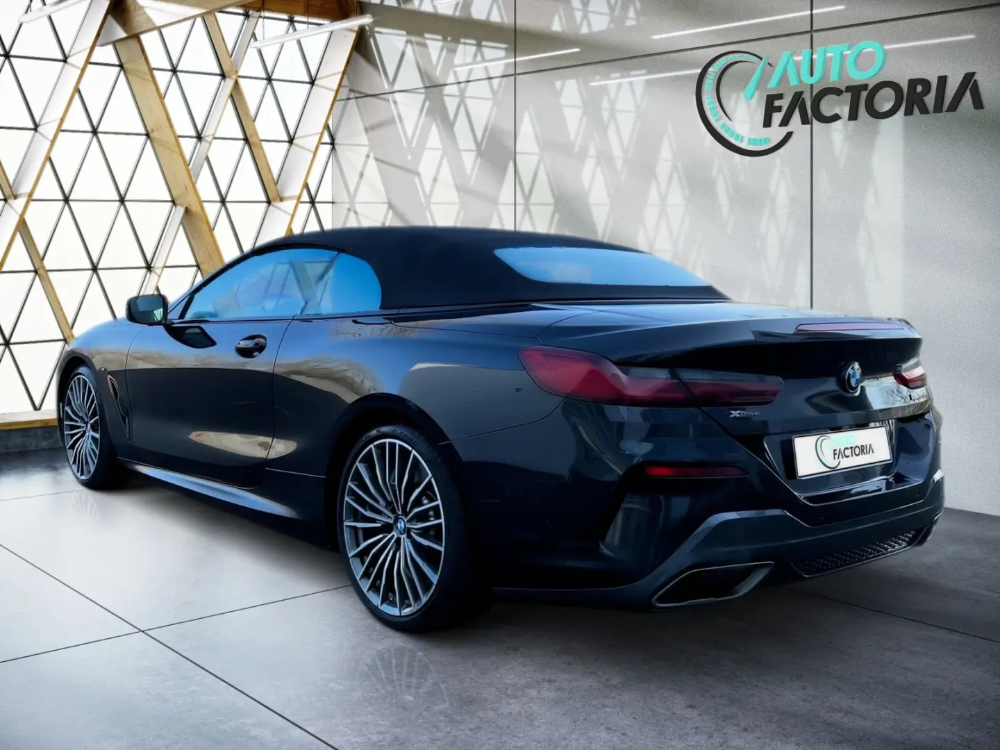 M850 I CABRIO 530PS 8G 4X4 +NAVI+LASER -55%
