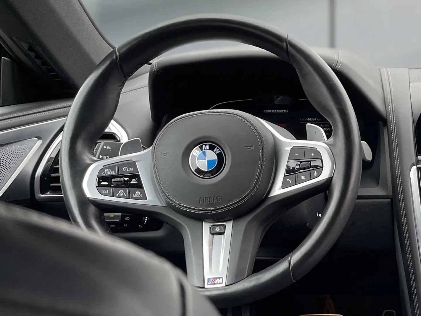 M850 I CABRIO 530PS 8G 4X4 +NAVI+LASER -55%