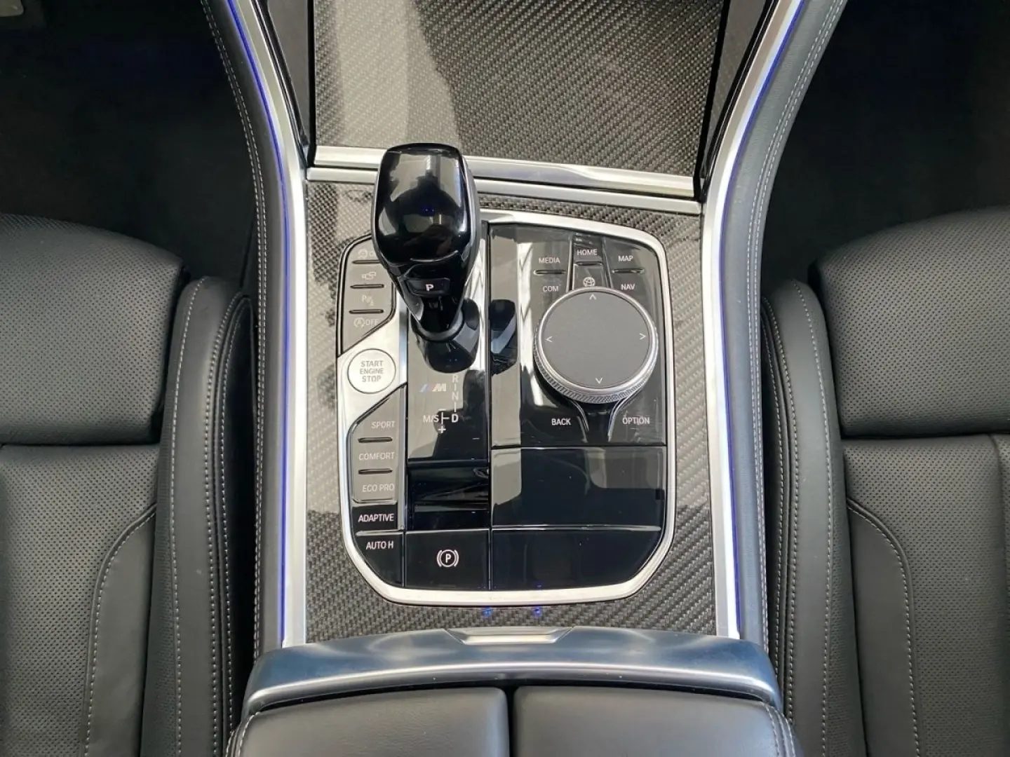 M850i xDrive Gran Coupé HUD Laser Pano DA Pro H/