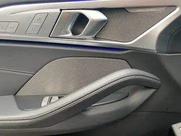 M850i xDrive Gran Coupé HUD Laser Pano DA Pro H/