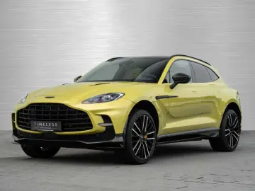 DBX 707 V8 4x4