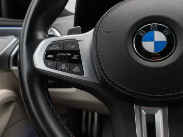 M850i xD Coupé Laser 360°HUD DAB B&W SoftCl 20