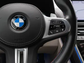 M850i xD Coupé Laser 360°HUD DAB B&W SoftCl 20