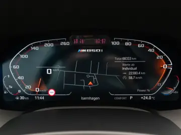 M850i xD Coupé Laser 360°HUD DAB B&W SoftCl 20
