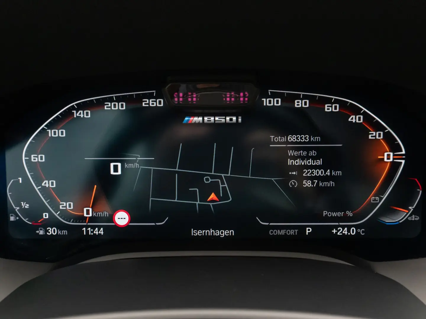 M850i xD Coupé Laser 360°HUD DAB B&W SoftCl 20