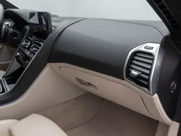 M850i xD Coupé Laser 360°HUD DAB B&W SoftCl 20