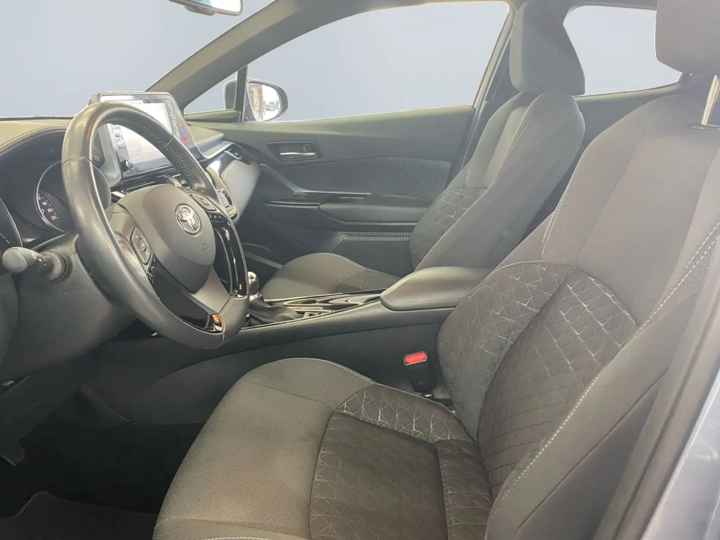 C-HR 2.0 Hybrid Team D *Navi*LED*CarPlay*CAM*TWA