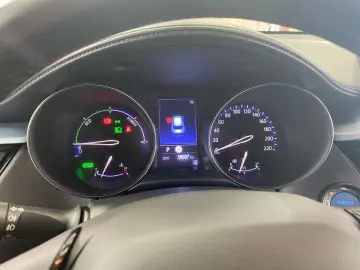 C-HR 2.0 Hybrid Team D *Navi*LED*CarPlay*CAM*TWA