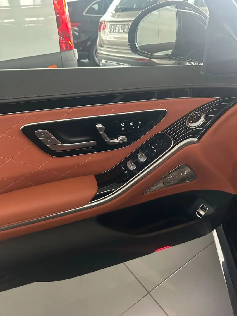 S 580 4M AMG Line Lang FirstClass Pano Distr Bur