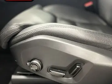 XC90 B5 AWD PRO AHK+360+MEMO+STANDHEIZUNG+LED+