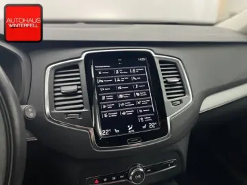 XC90 B5 AWD PRO AHK+360+MEMO+STANDHEIZUNG+LED+