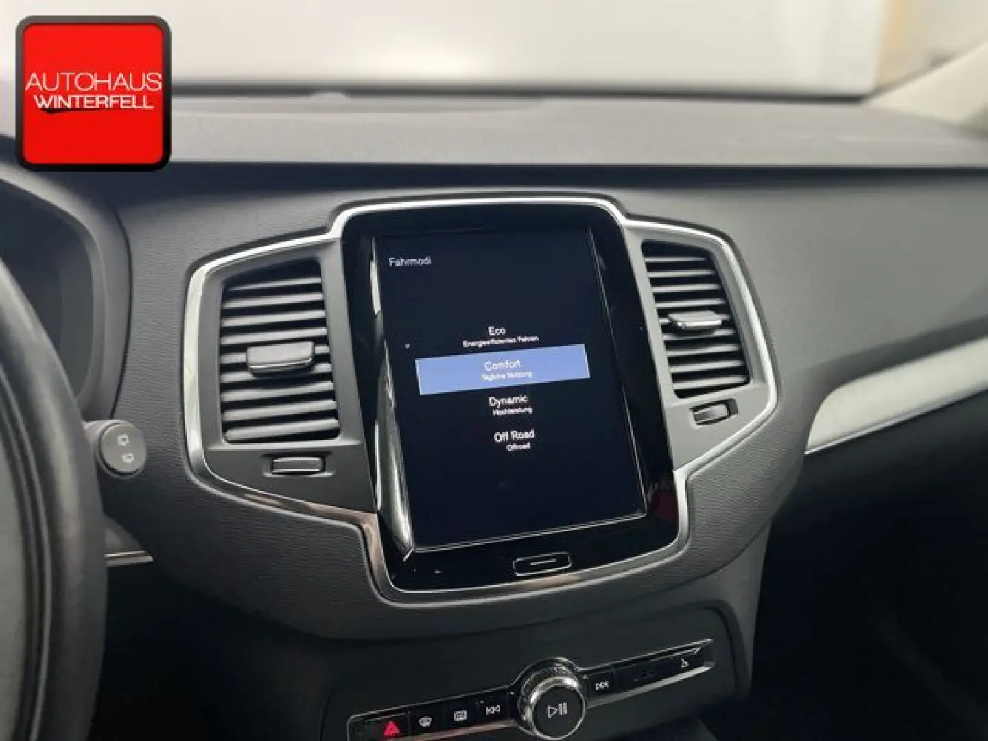 XC90 B5 AWD PRO AHK+360+MEMO+STANDHEIZUNG+LED+