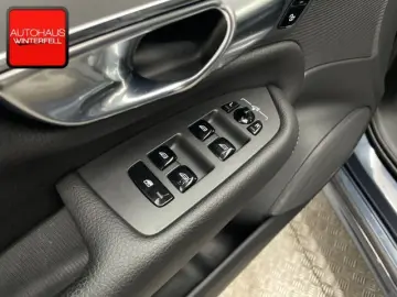 XC90 B5 AWD PRO AHK+360+MEMO+STANDHEIZUNG+LED+