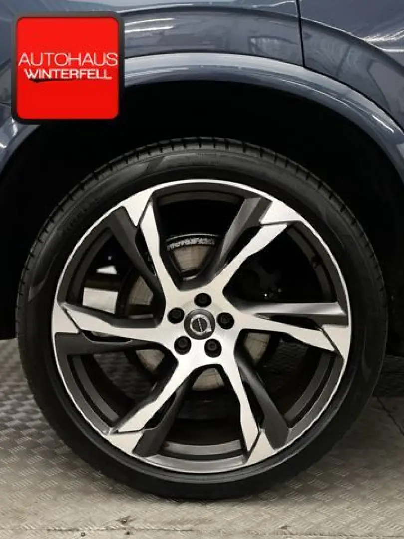 XC90 B5 AWD PANO+22Z+HUD+H&K+KAMERA+LED+ALARM+