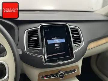 XC90 B5 AWD PANO+22Z+HUD+H&K+KAMERA+LED+ALARM+