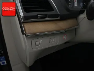 XC90 B5 AWD PANO+22Z+HUD+H&K+KAMERA+LED+ALARM+