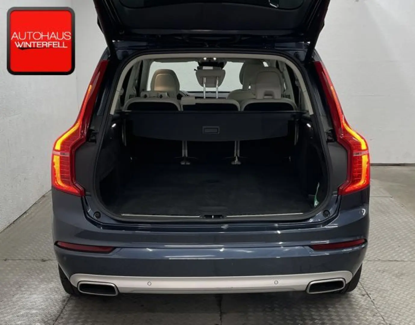 XC90 B5 AWD PANO+22Z+HUD+H&K+KAMERA+LED+ALARM+