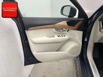 XC90 B5 AWD PANO+22Z+HUD+H&K+KAMERA+LED+ALARM+
