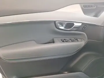 XC90 AWD T8 Inscription Expression 7-Sitzer AHK 