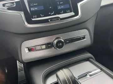 XC90 R-Design AHK PANO LED RFK Memory H/K