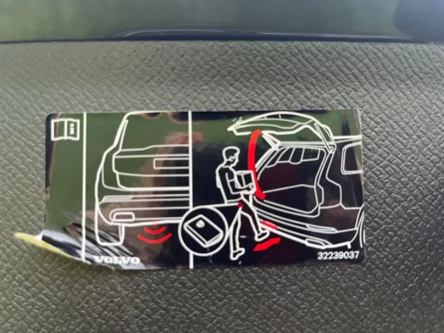XC90 R-Design AHK PANO LED RFK Memory H/K