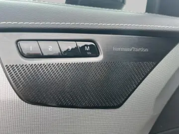 XC90 R-Design AHK PANO LED RFK Memory H/K