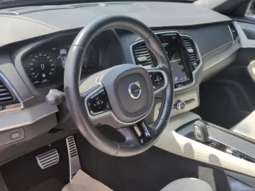 XC90 B5 (Diesel) R-Design AWD Automatik Navi LED