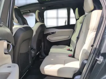 XC90 B5 (Diesel) R-Design AWD Automatik Navi LED