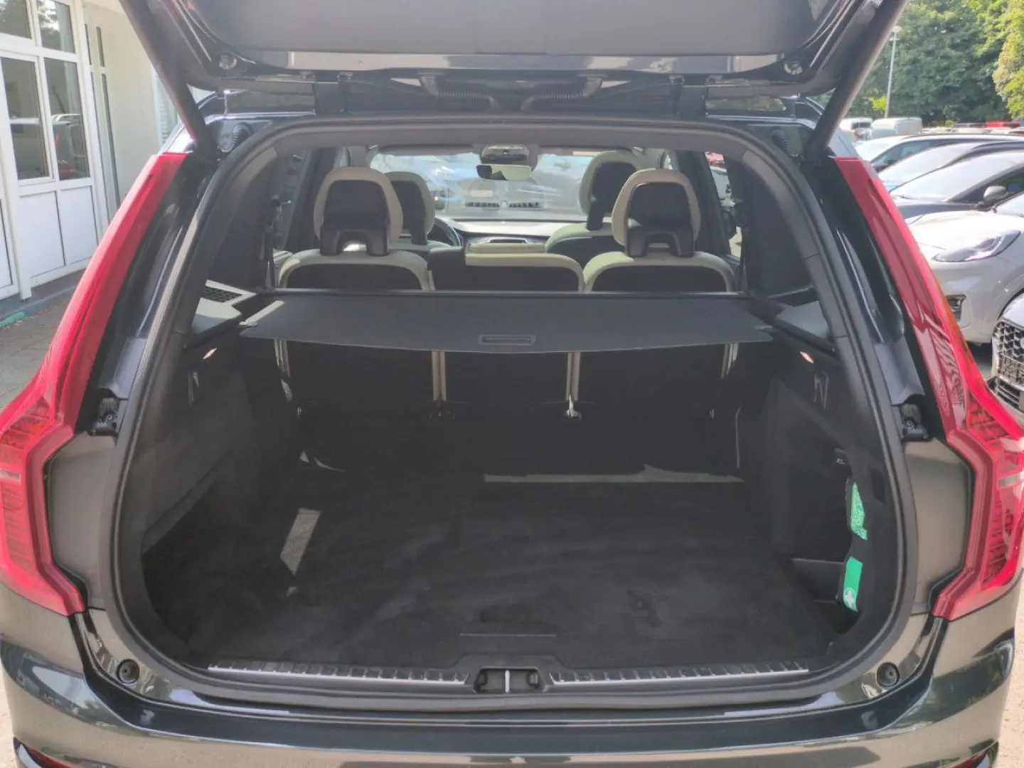 XC90 B5 (Diesel) R-Design AWD Automatik Navi LED