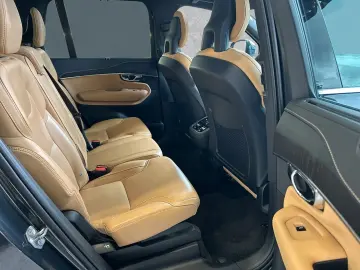 XC90 Inscription AWD B5 Diesel EU6d ACC Pano 360