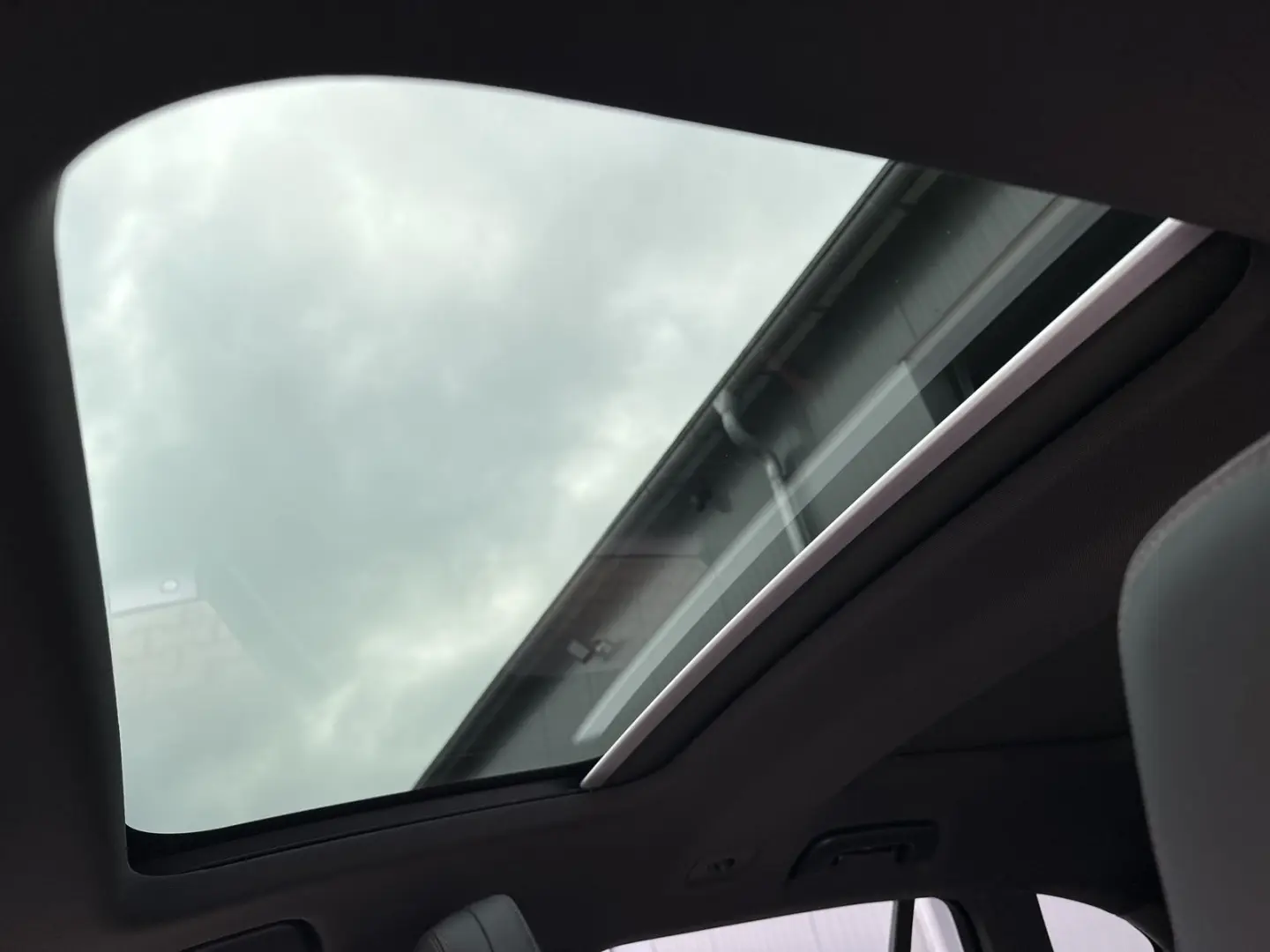 Panamera 4 E-Hybrid PlatinumEd NAV+LED+360°+PANO