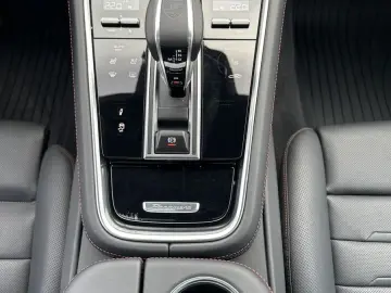 Panamera 4 E-Hybrid PlatinumEd NAV+LED+360°+PANO