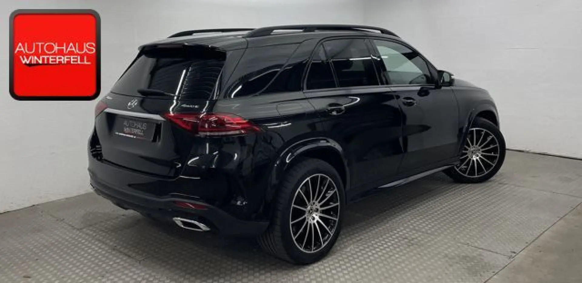 GLE 350 de 4M AMG NIGHT PANO+AHK+360+BURMESTER+