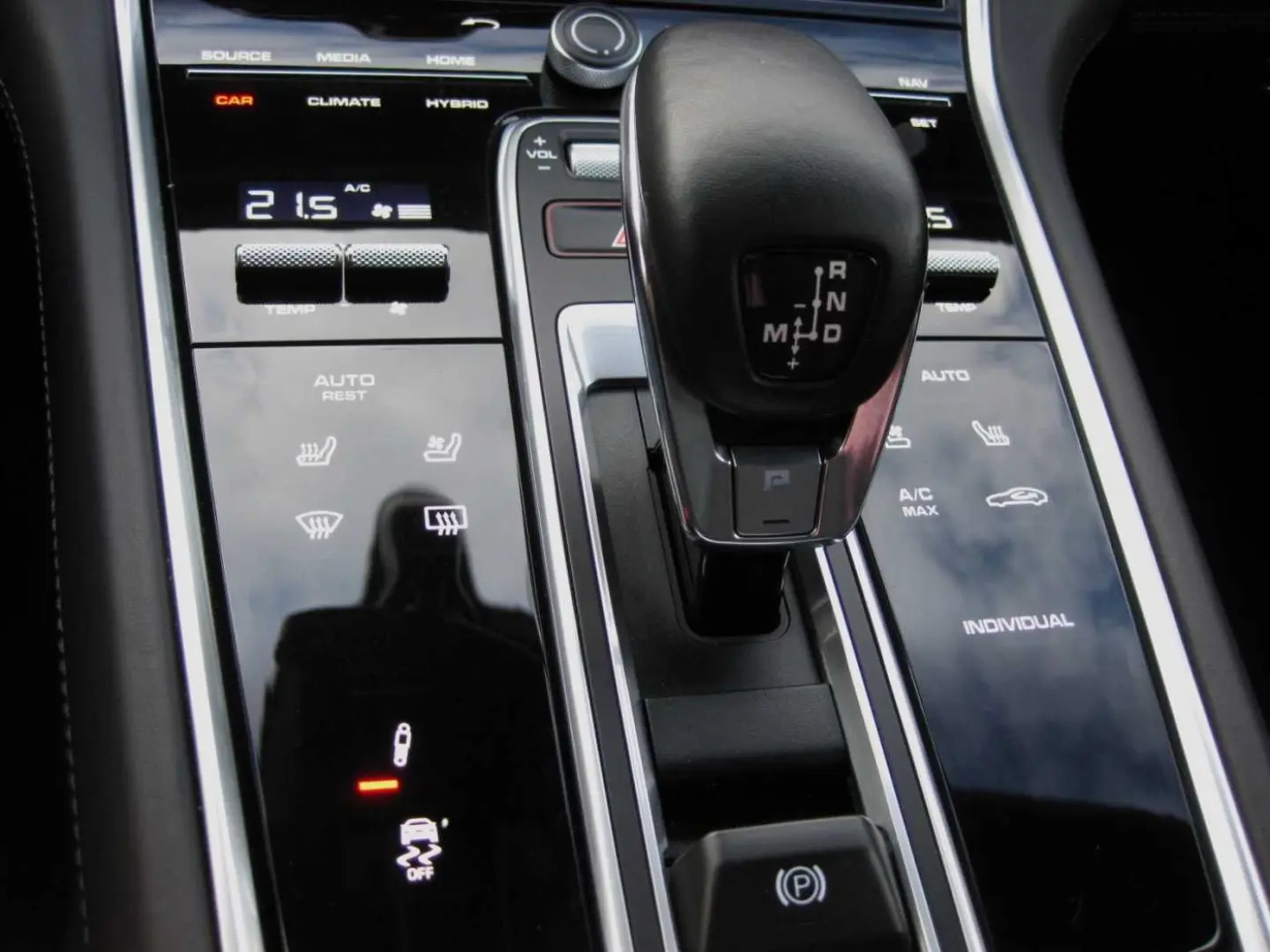 Panamera Sport Turismo Hybrid 4 E Top Ausst.