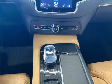 XC90 B5 (Diesel) Inscription Kam. BOWERS HUD