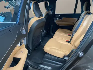 XC90 B5 (Diesel) Inscription Kam. BOWERS HUD
