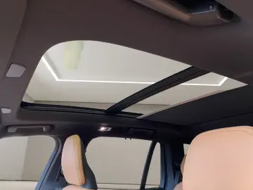 XC90 B5 (Diesel) Inscription Kam. BOWERS HUD