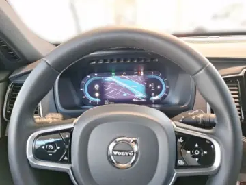 XC90 B5 Diesel AWD Plus Dark 7-Sitzer AHK ACC 36