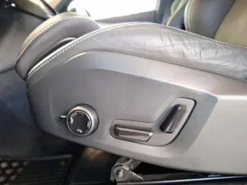 XC90 B5 Diesel AWD Plus Dark 7-Sitzer AHK ACC 36